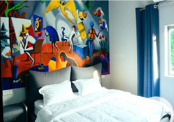 五峰对于酒店的墙体彩绘而言更注重哪些方面?